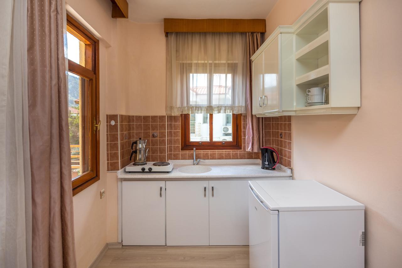 מרמריס Uestuen Apart מראה חיצוני תמונה